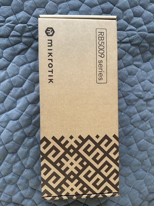 Продам MikroTik RB5009UG+S+IN