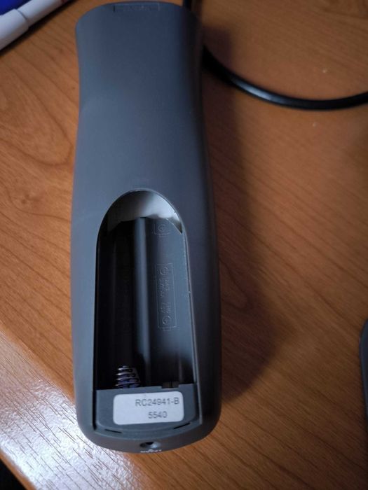 telecomanda universala cu touchscreen neutilizata
