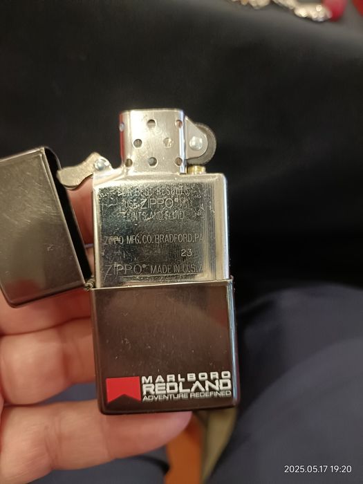 Vind bricheta originala Zippo serie limitata