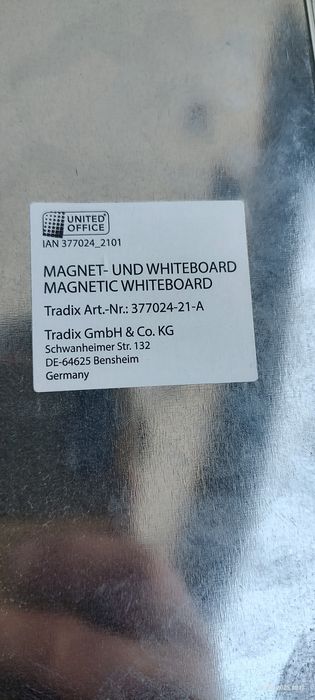 Vând tablă metalică pentru afișaj post-it