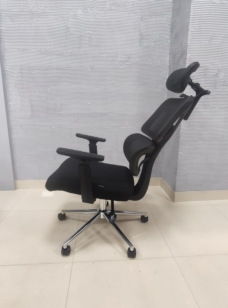 Офисное кресло для руководителя модель 7056