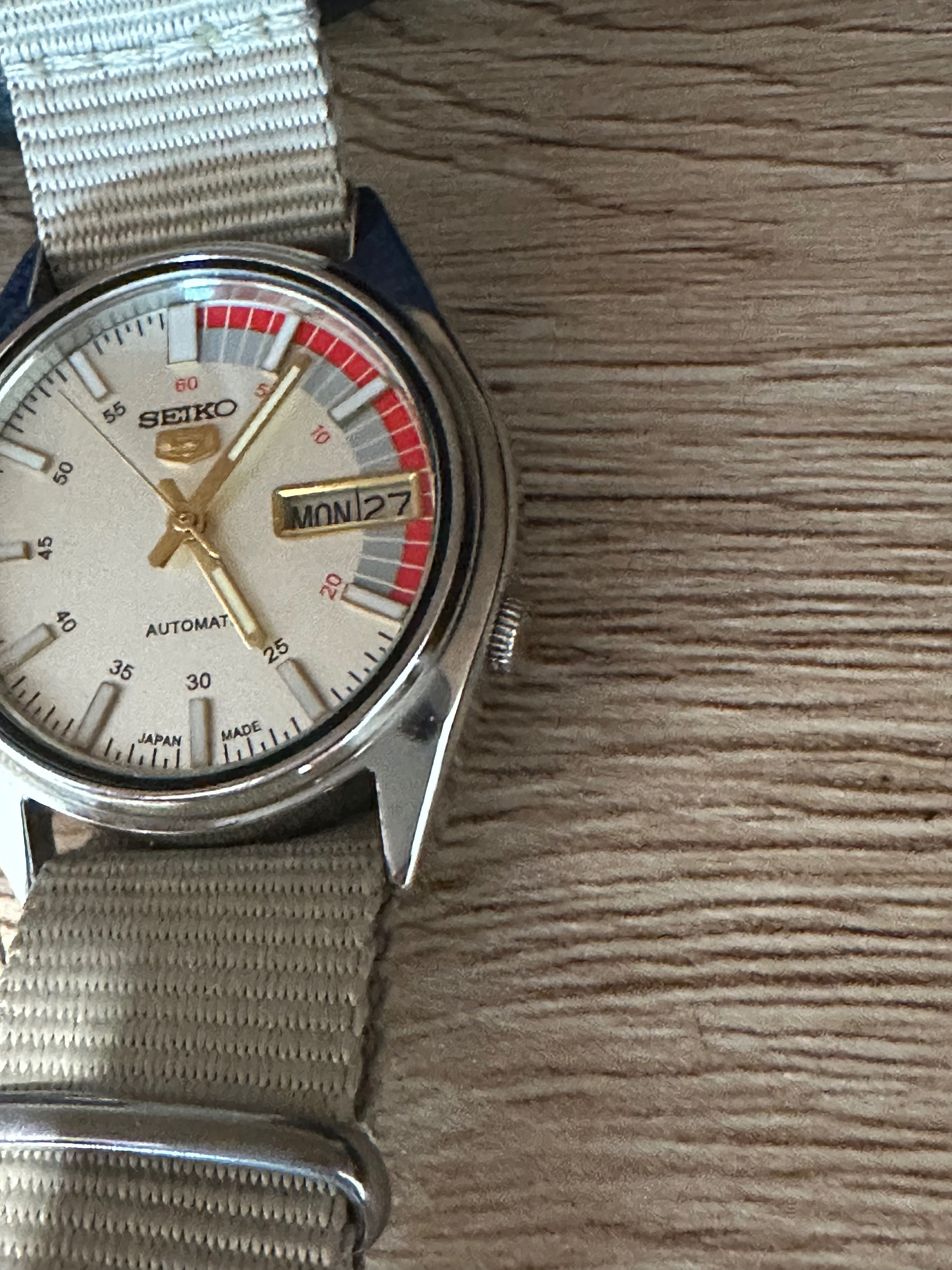 Seiko 5 Racing Sports Dial - 80s