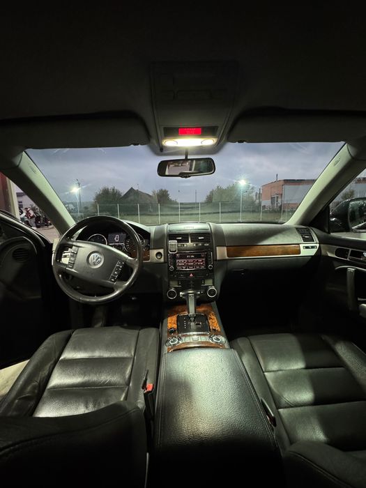 Vând/schimb VWTouareg 2007 BKS cu Passat CC sau BMW X1