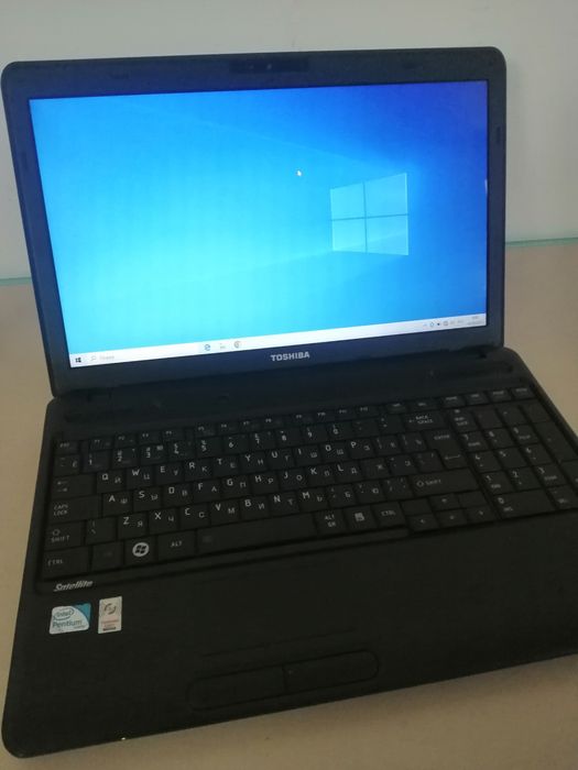 Ноутбук Toshiba 4Gb /500Gb.