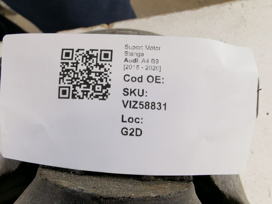 Ляв Моторен Носач Ауди А4 Б9 / Audi A4 B9 Оригинален, В Добро Състояни