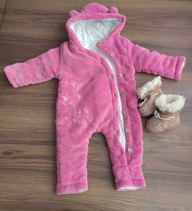 Космонавти за момиче 6-9м/ 1бр.НОВ, 1бр.използван