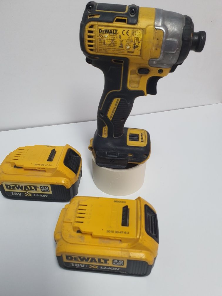 Dewalt filetanta impact DCF887