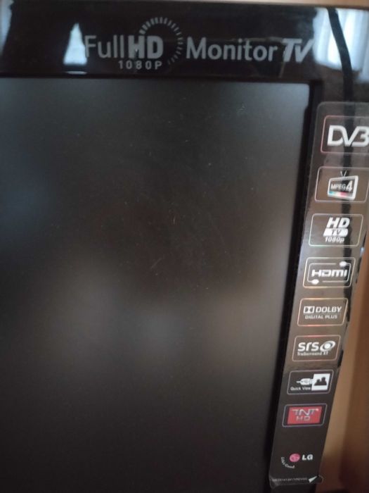 Телевизор - Монитор 22"  LG M227WD-PZ