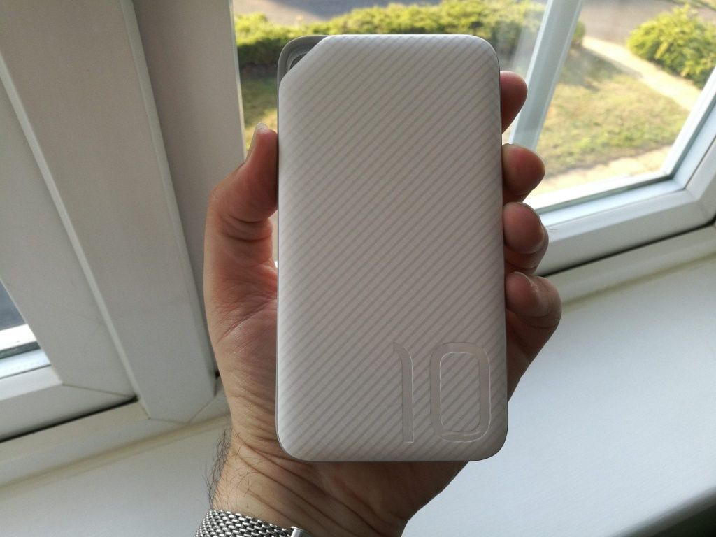 2ta Powerbank 10000 + 5000 mah