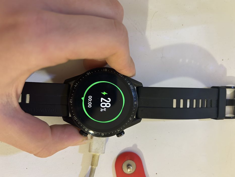 Смарт часовник Huawei