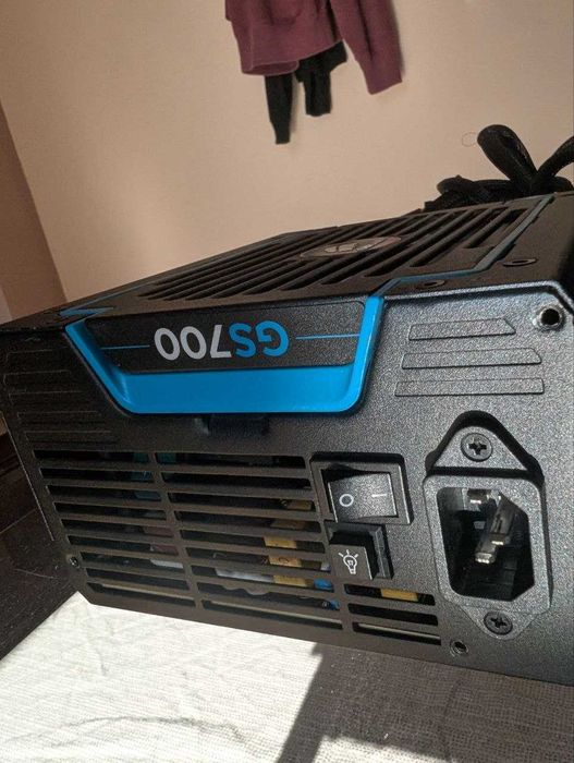 Блок за захранване Corsair GS700