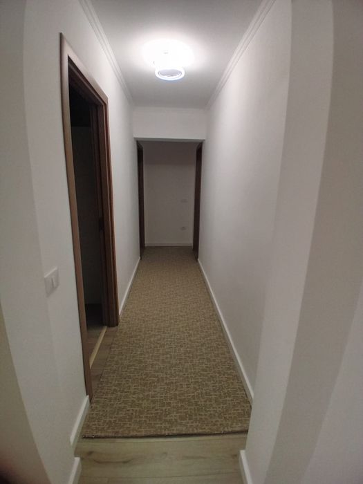 Inchiriez apartament tip AN cu 2 dormitoare.