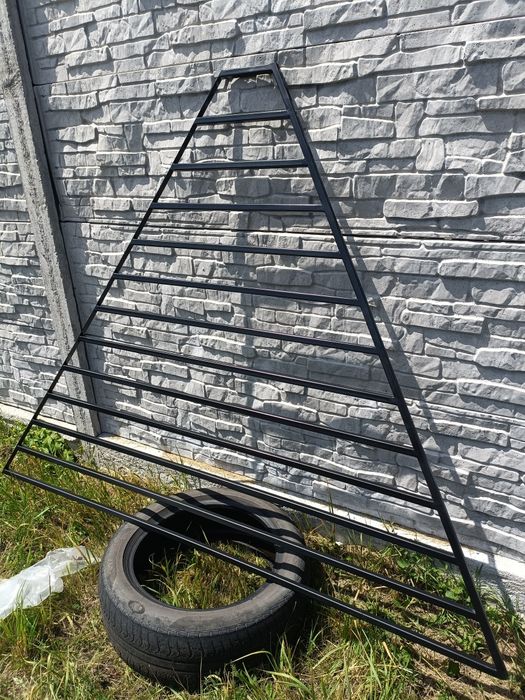 Porti si structuri metalice
