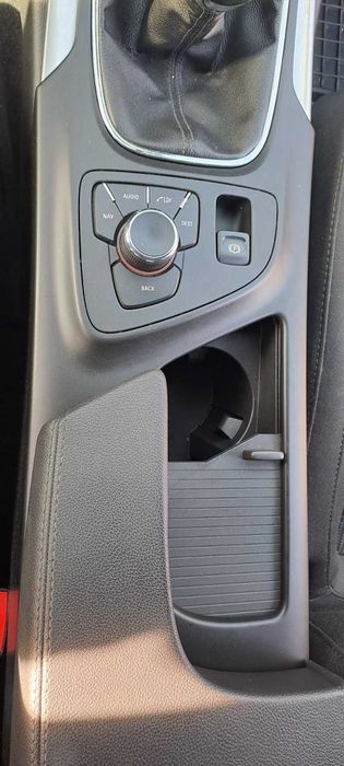 Арматурно табло за Опел Инсигниа Insugnia 2009г