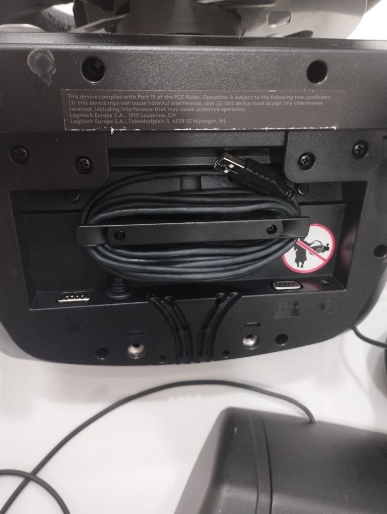 Logitech G29 DrivingForce + Shifter