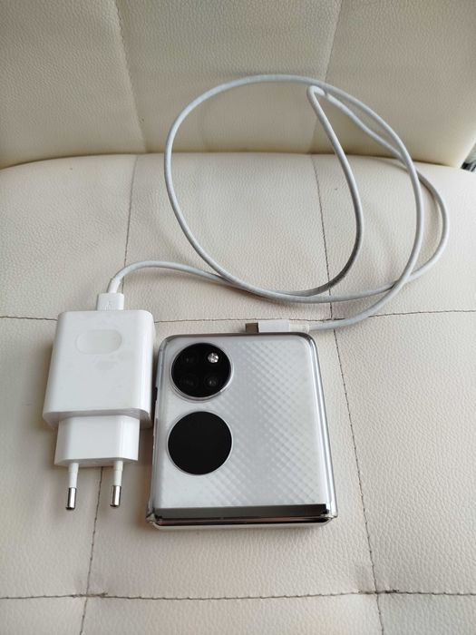 Телефон huawei p50 pocket