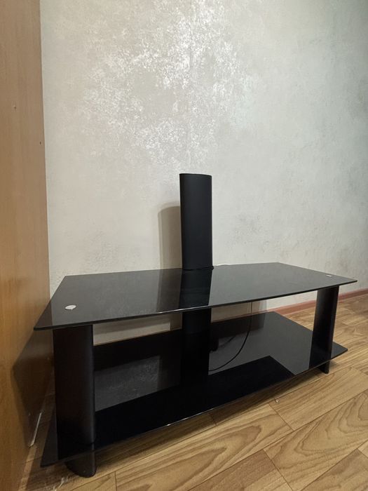 Продаю подставку под телевизор