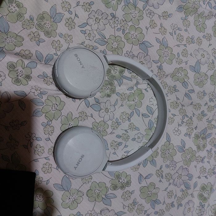 Наушники Sony,качественые