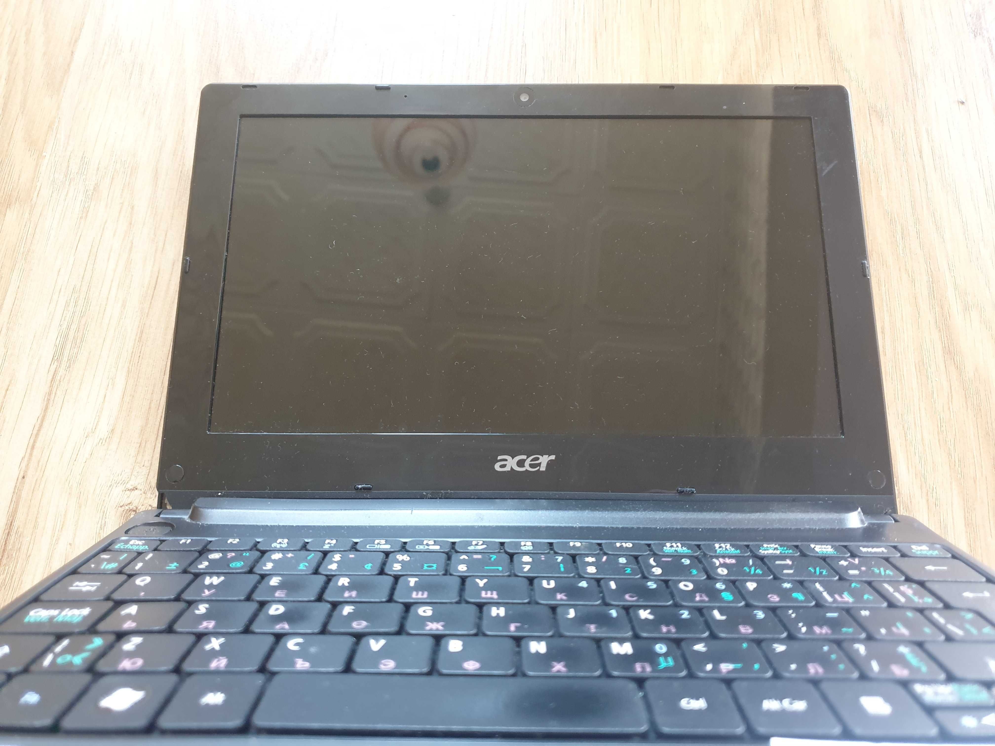 Лаптоп Acer aspire ONE