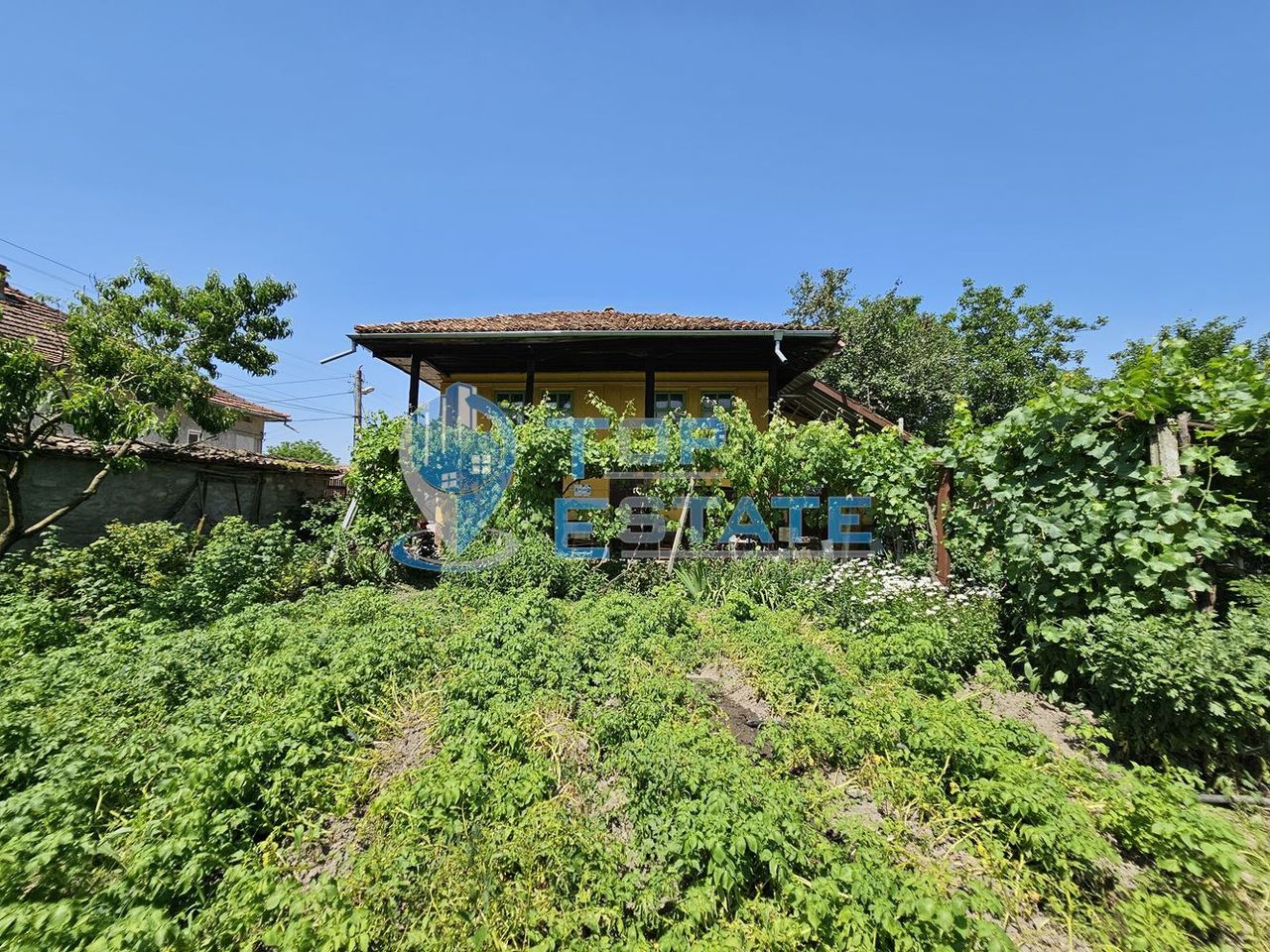 Продава се Къща в Златарица - 174 кв.м за 190 €/кв.м - Снимка #2