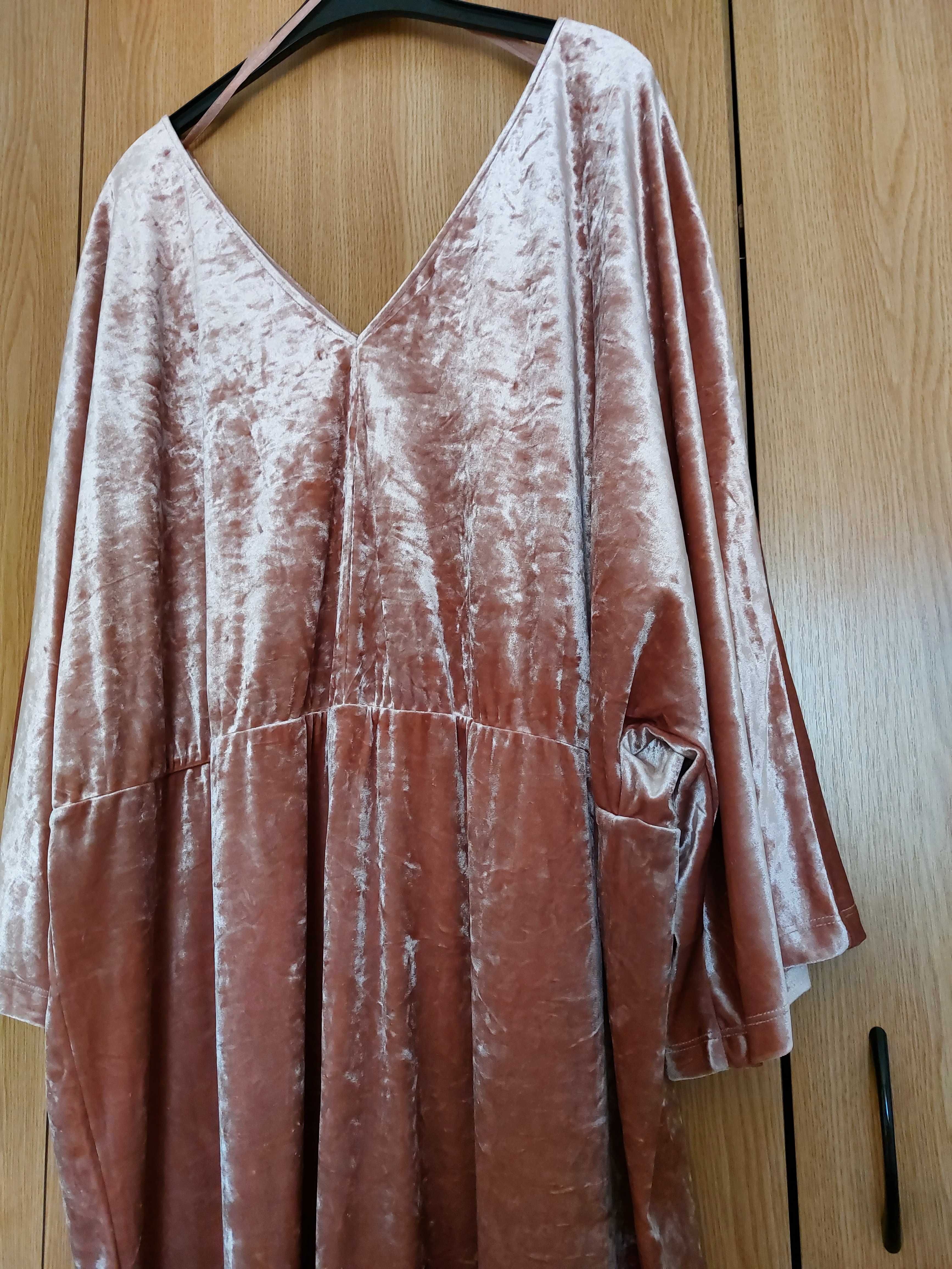 rochie de catifea roz