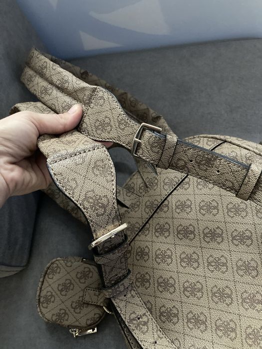 Раница оригинална Guess