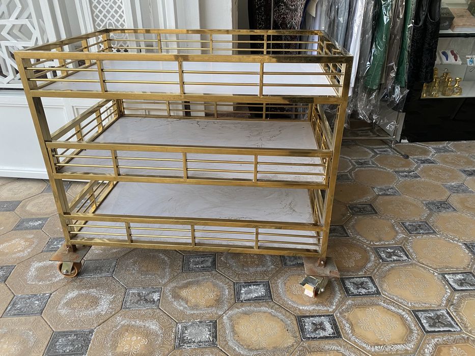 Витрина Нержавика 3 та каторли