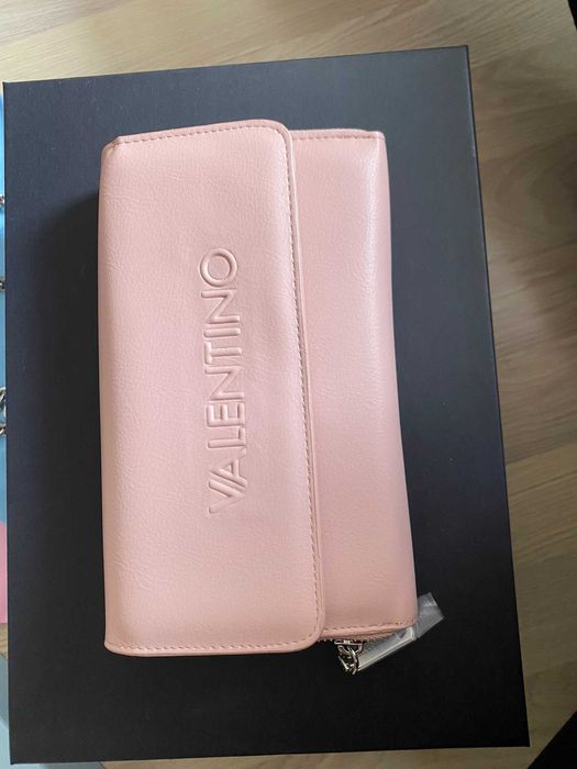 Оригинална дамска чанта Valentino