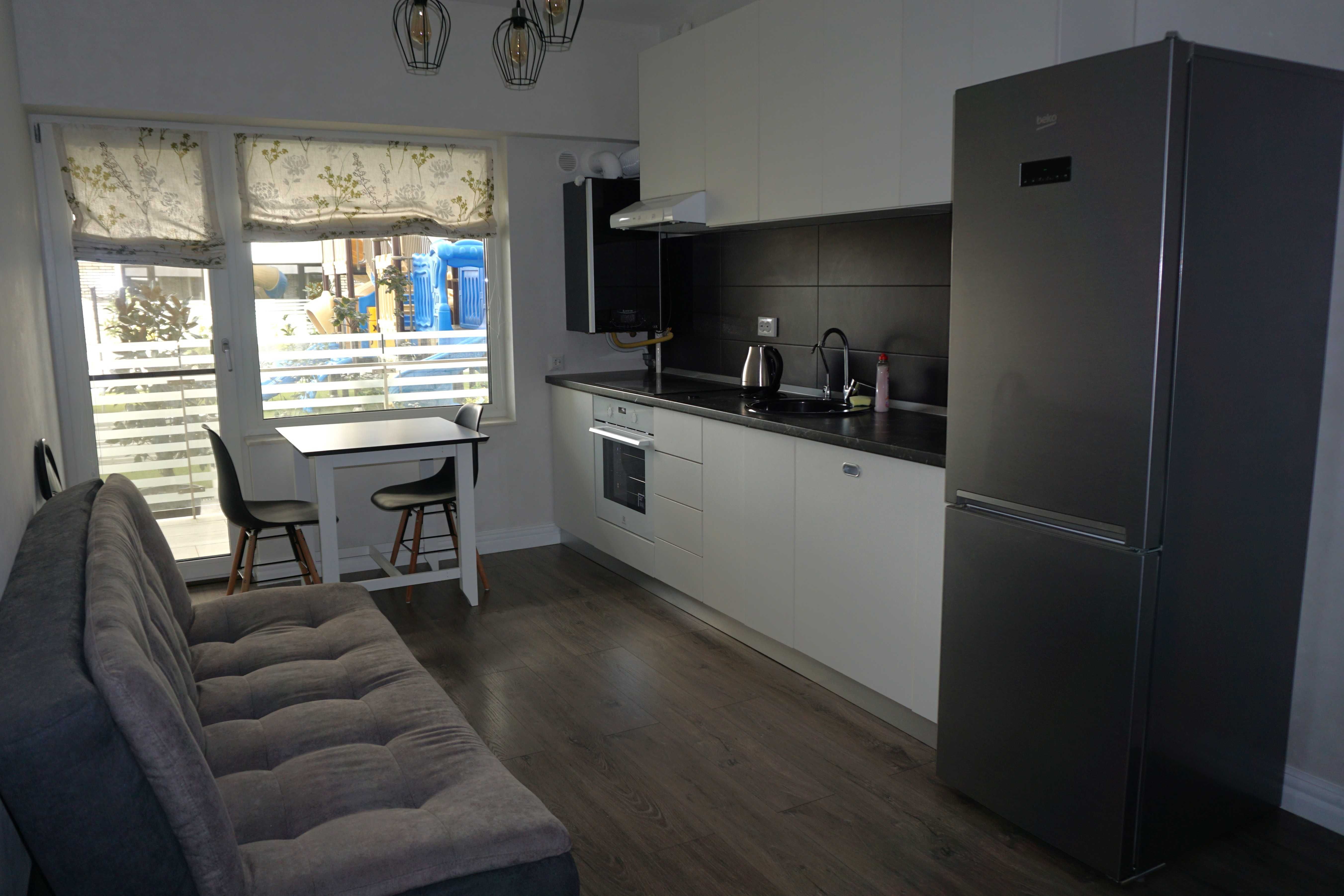 De închiriat – apartament 3 amere, parter, Royal Town Copou