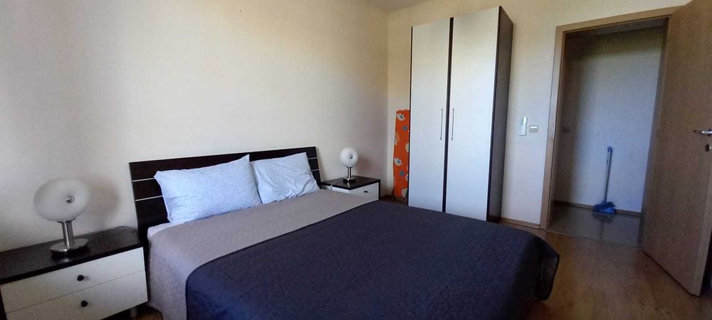 Апартамент с 2 спални в комплекс Лайтхаус, Балчик