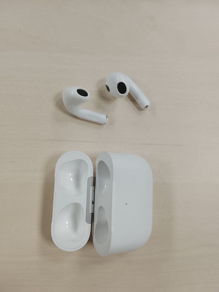 оригинальные airpods(3rd generation)