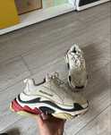 Balenciaga Triple s originali