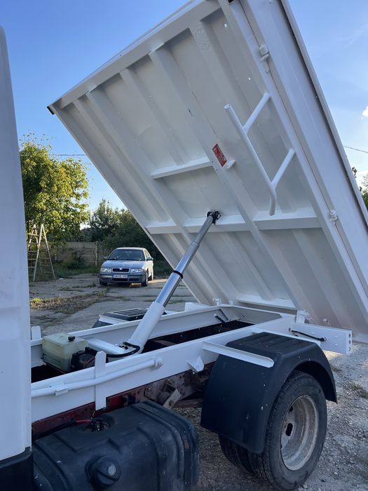 Iveco daily basculabil fabrica 2.8