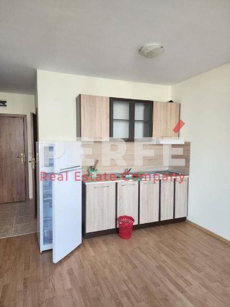 Продава се Едностаен апартамент в к.к. Слънчев бряг - 44 кв.м за 1219 €/кв.м - Снимка #2