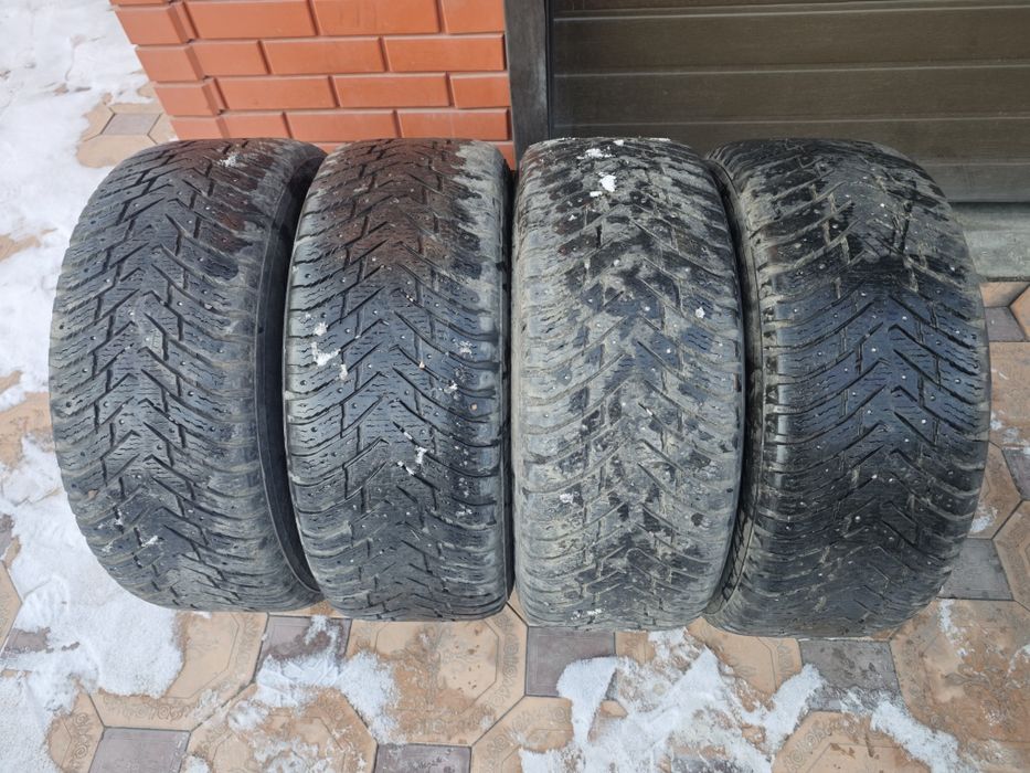 285/60/18 Nokian в хорошем состоянии