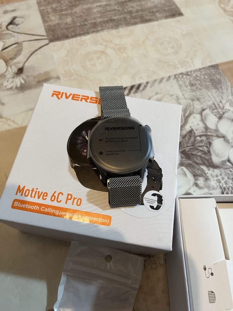 Часовник Motive 6C Pro / Мотиве 6 Ц Про