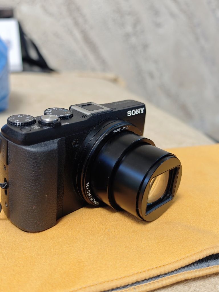 Sony  HX60 wifi 20.4mp