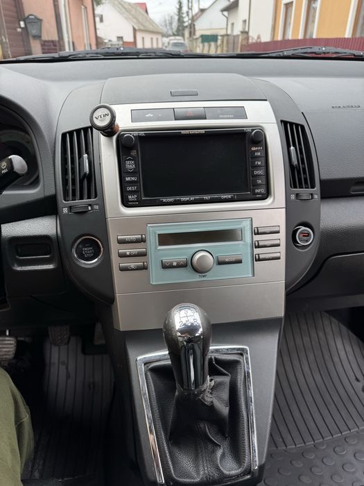 Toyota Corolla Verso 2.0 diesel