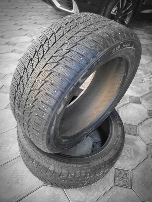 Продам зимние  шины в паре 245/45/18 TRIANGLE