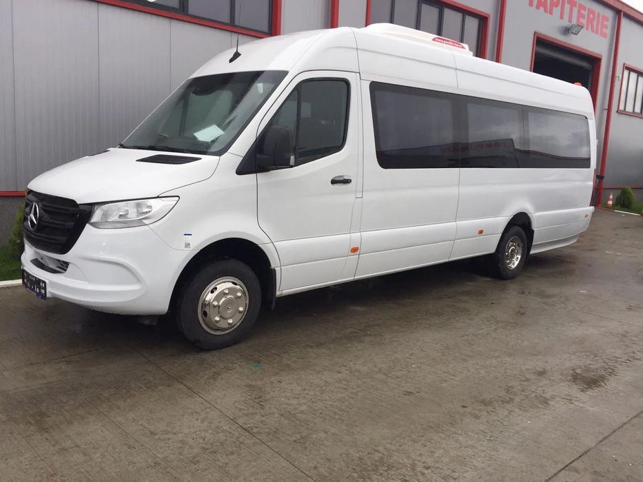 Mercedes-Benz Sprinter 517 22+1+1 locuri *COC*