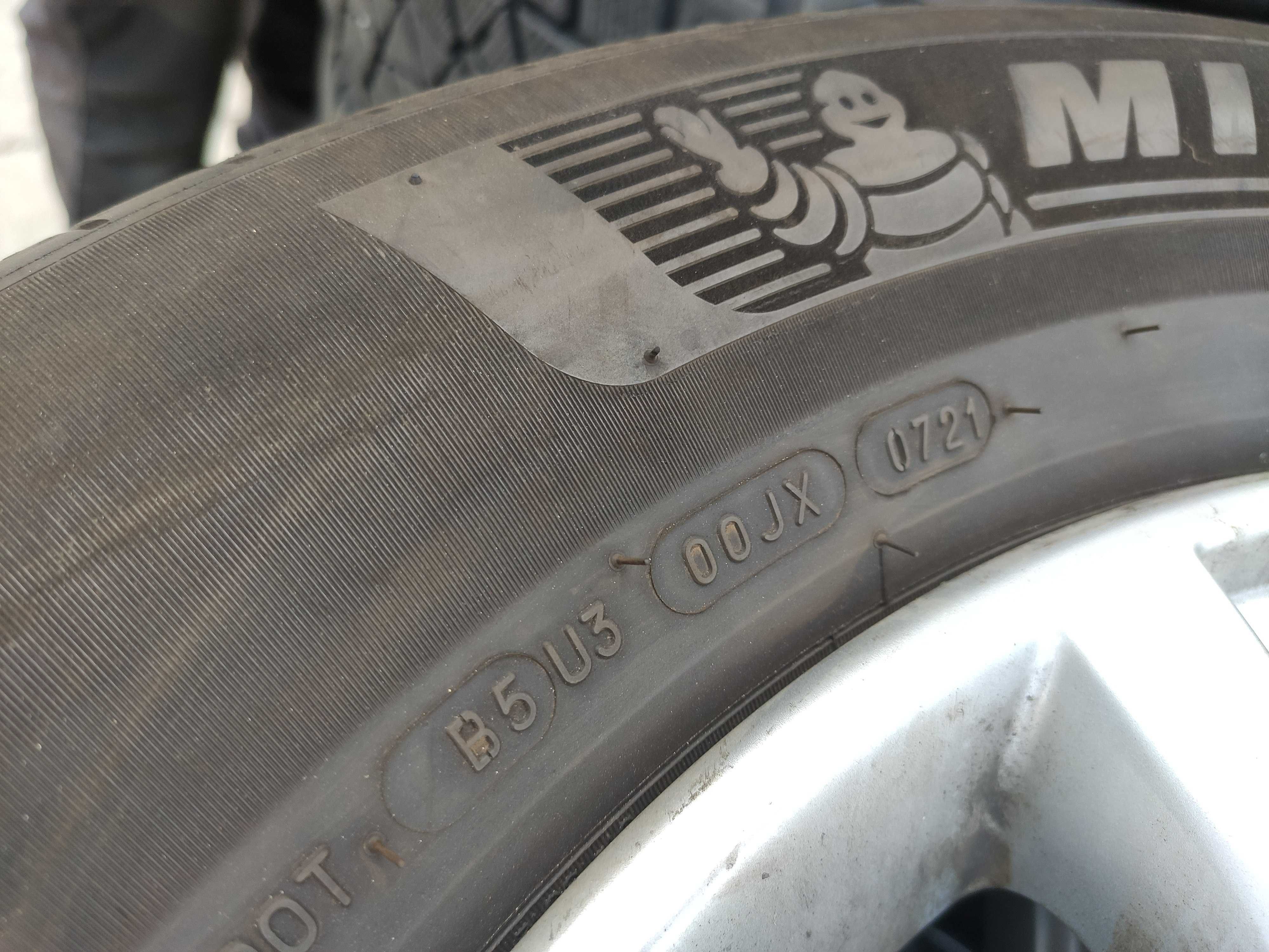 4бр Летни гуми 255 60 18 - Michelin