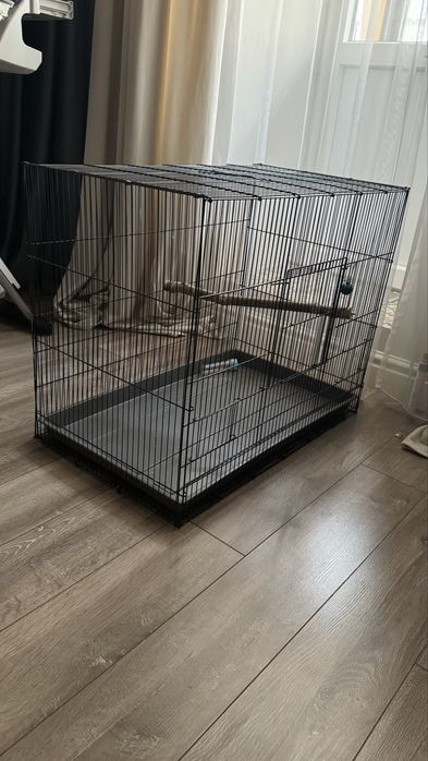 Продам клетку,черная качестевенная