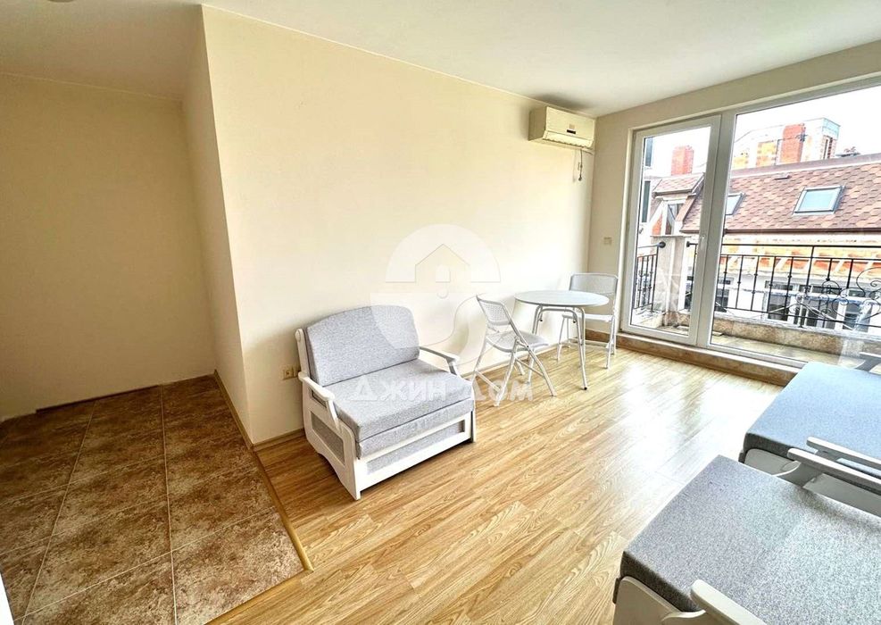 Продава се Едностаен апартамент в Несебър - 35 кв.м за 802 €/кв.м - Снимка #1