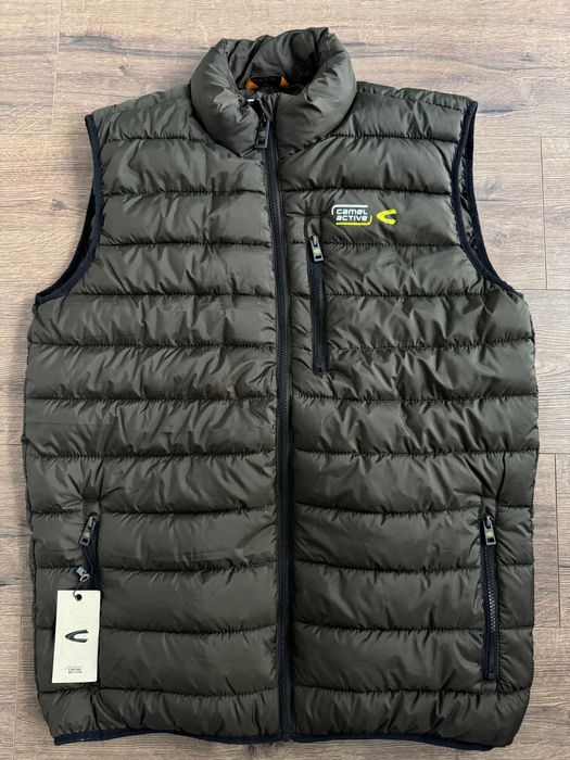 Нов с етикети! Елек Camel Active - M