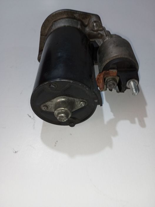 Стартер за Мерцедес 220CDI