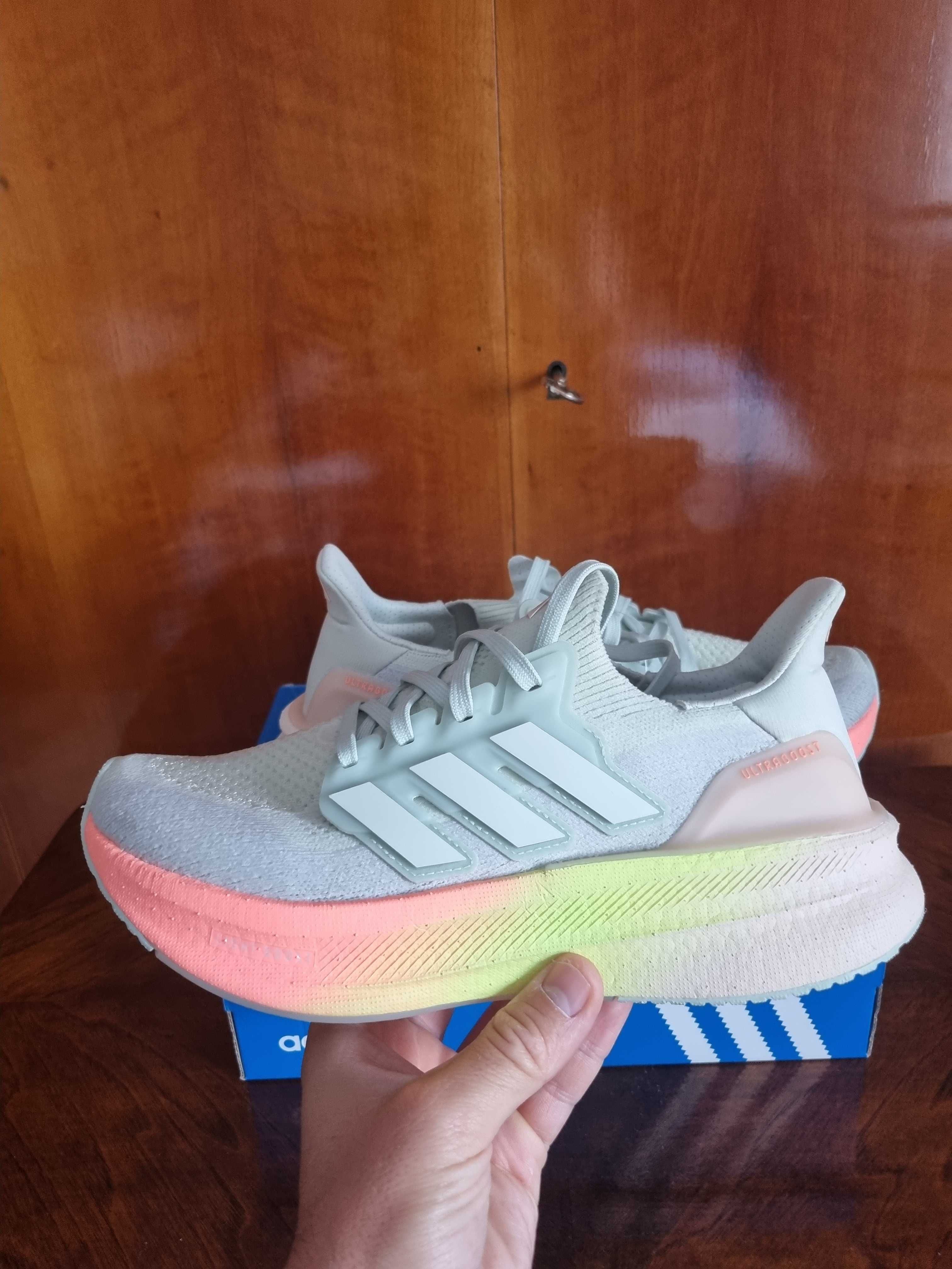 Adidas Ultraboost 5 (nu nike,hoka,asics,new balance)