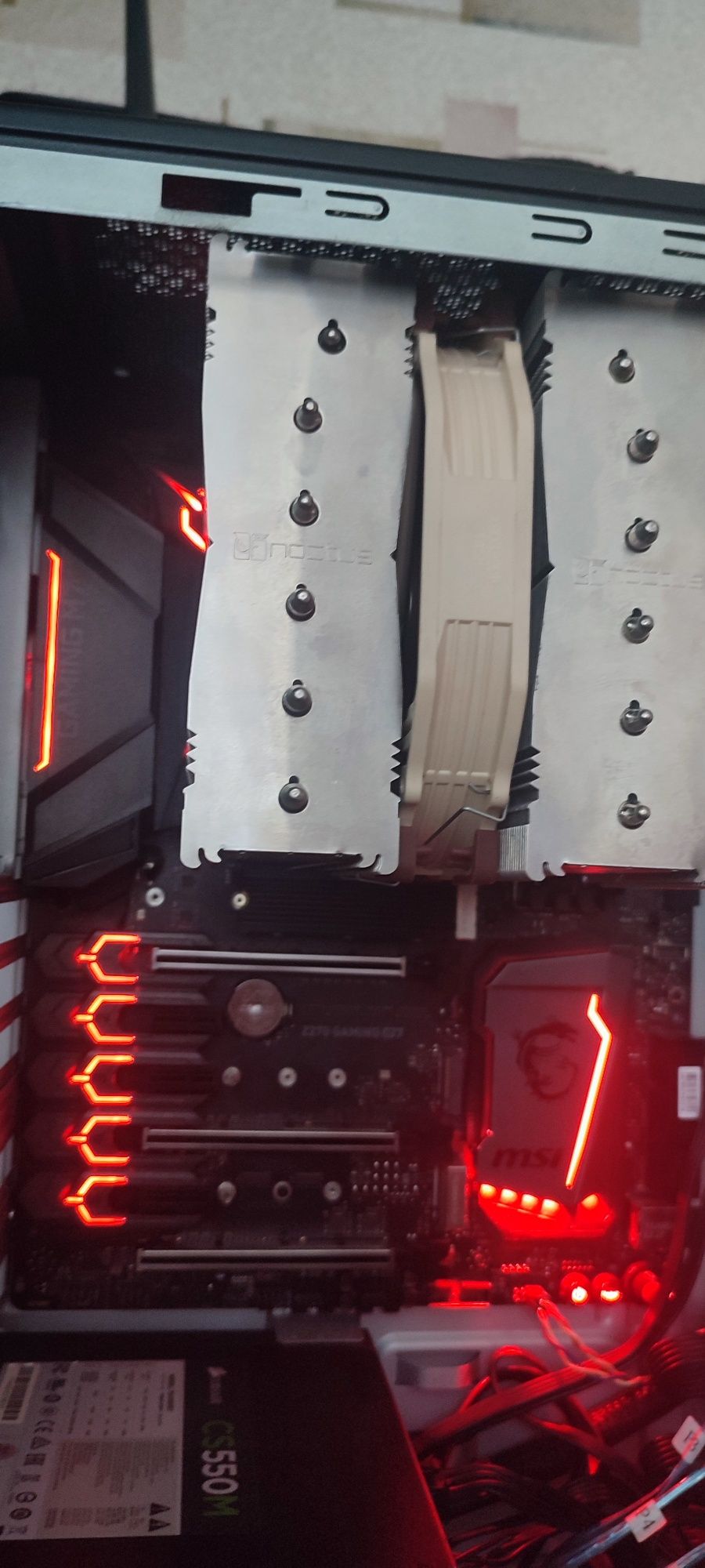 MSI Z270 gaming M7 + i5 7600k.