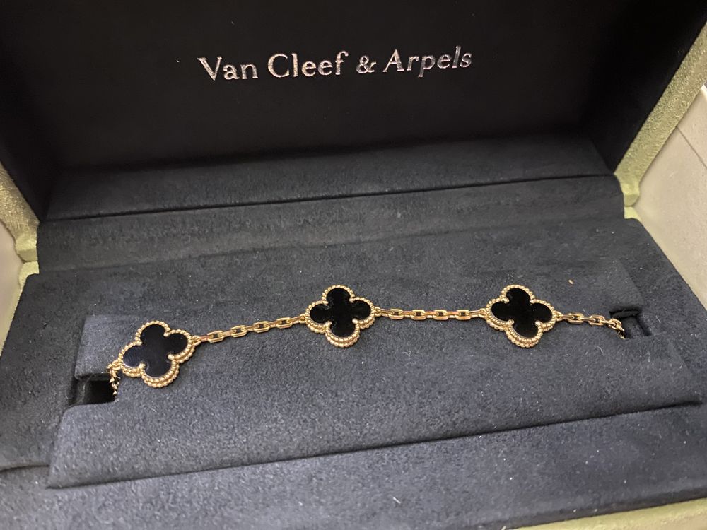 van cleef  гривна