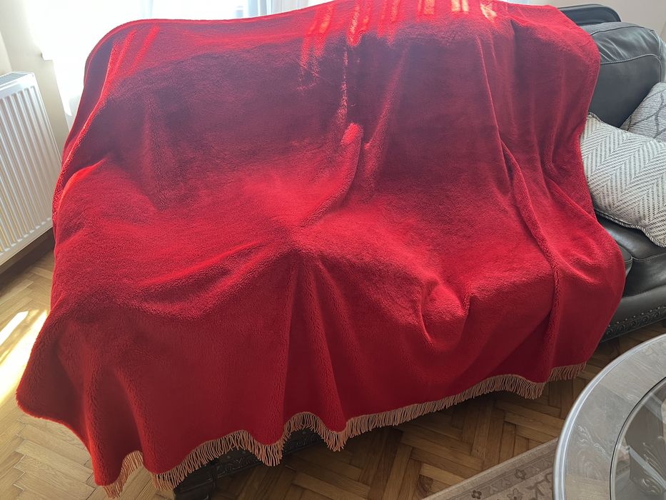 Cuvertura plus rosie