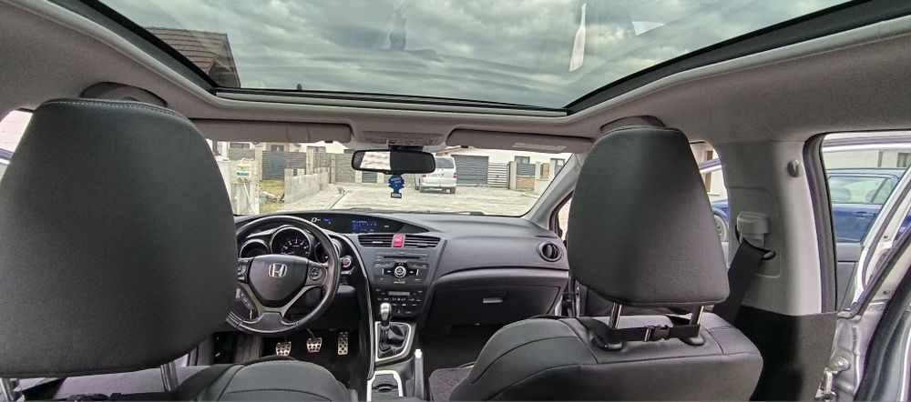 Honda Civic 1.8 i-Vtec 140 cp